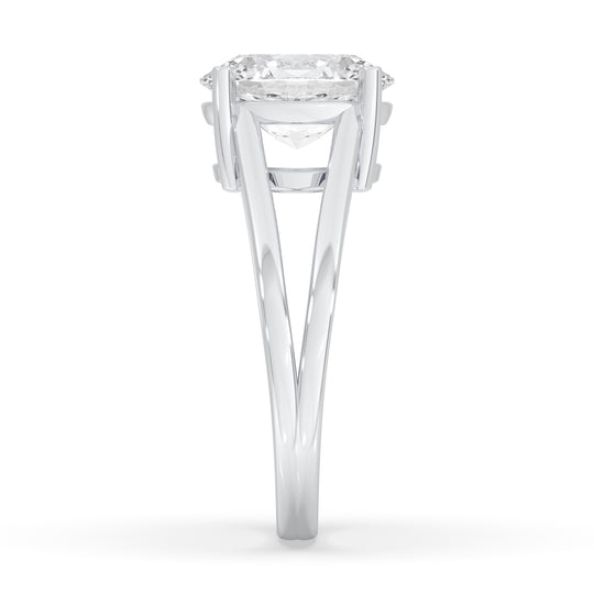 Oval Engagement Ring
